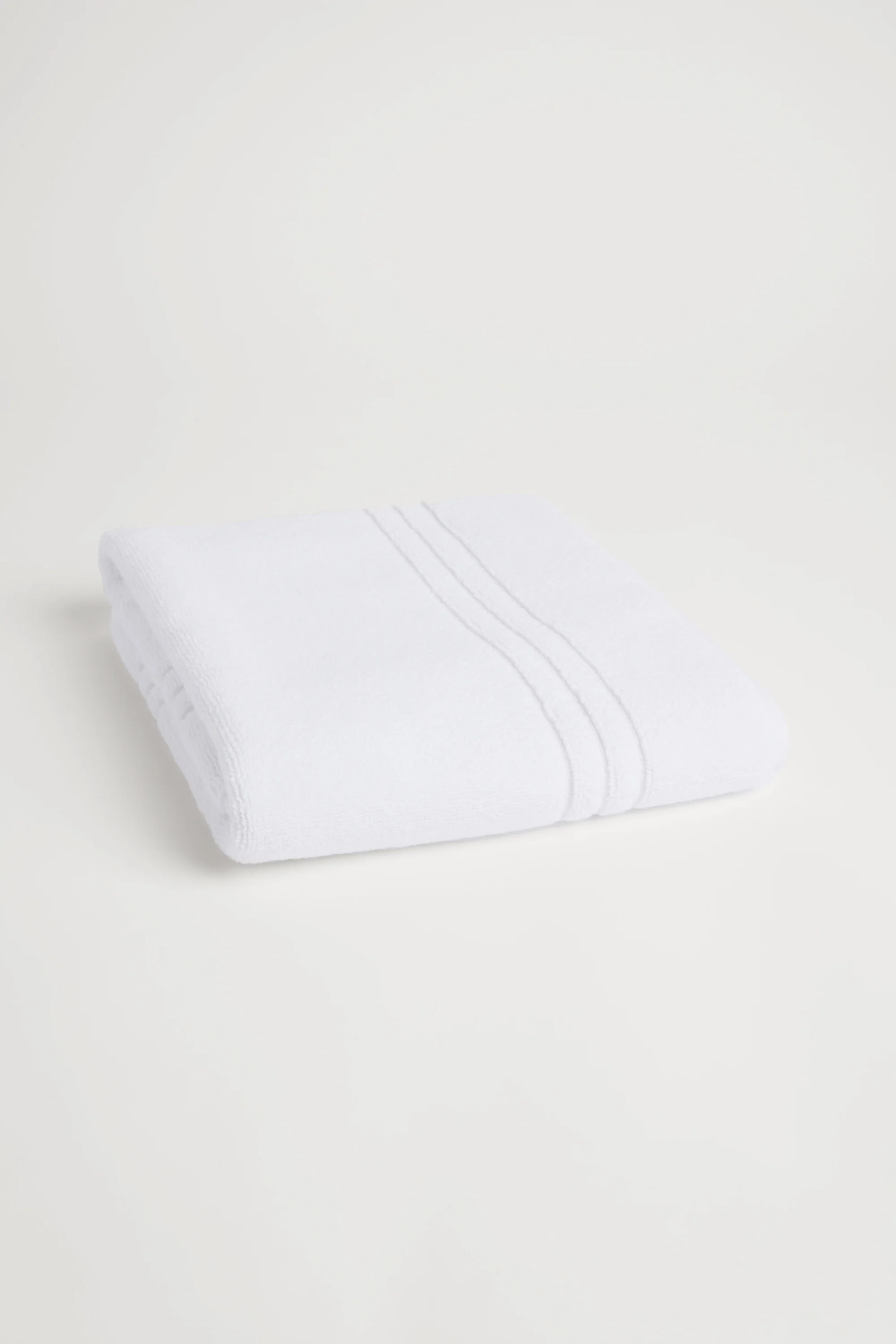 Organic Cotton Bath Mat - Classic White - Image 3