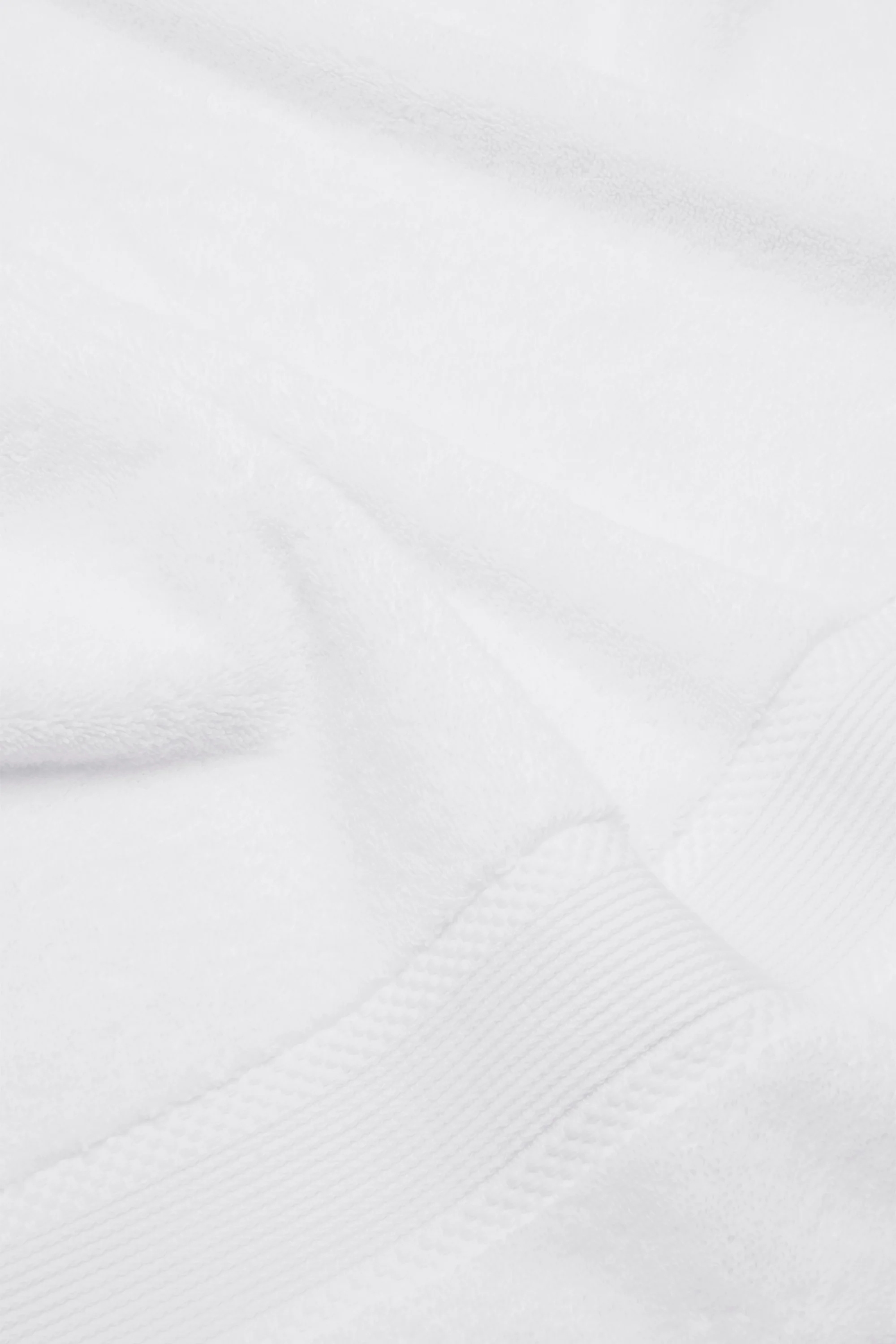 Organic Cotton Bath Towel - Classic White - Image 2