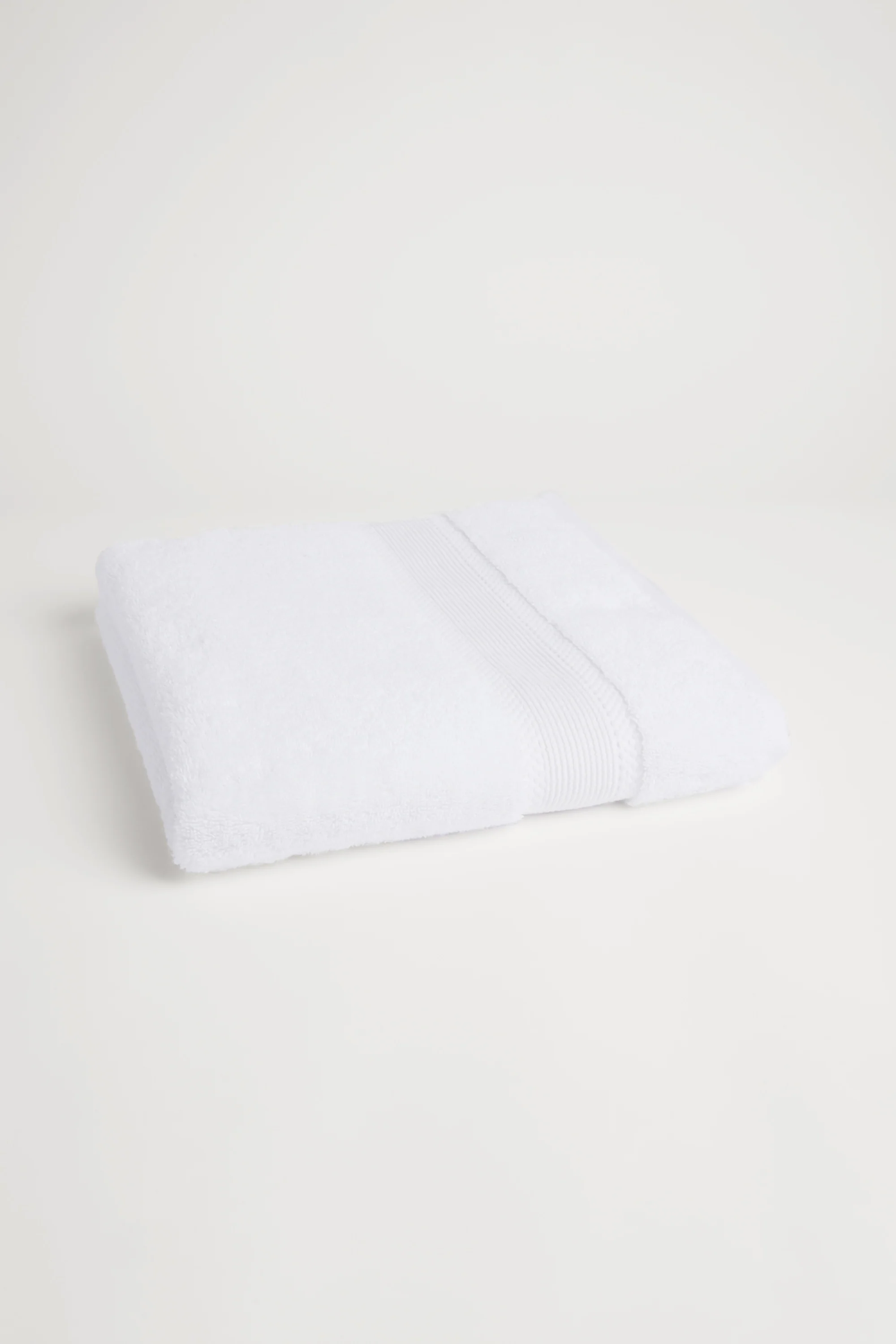 Organic Cotton Bath Towel - Classic White - Image 3