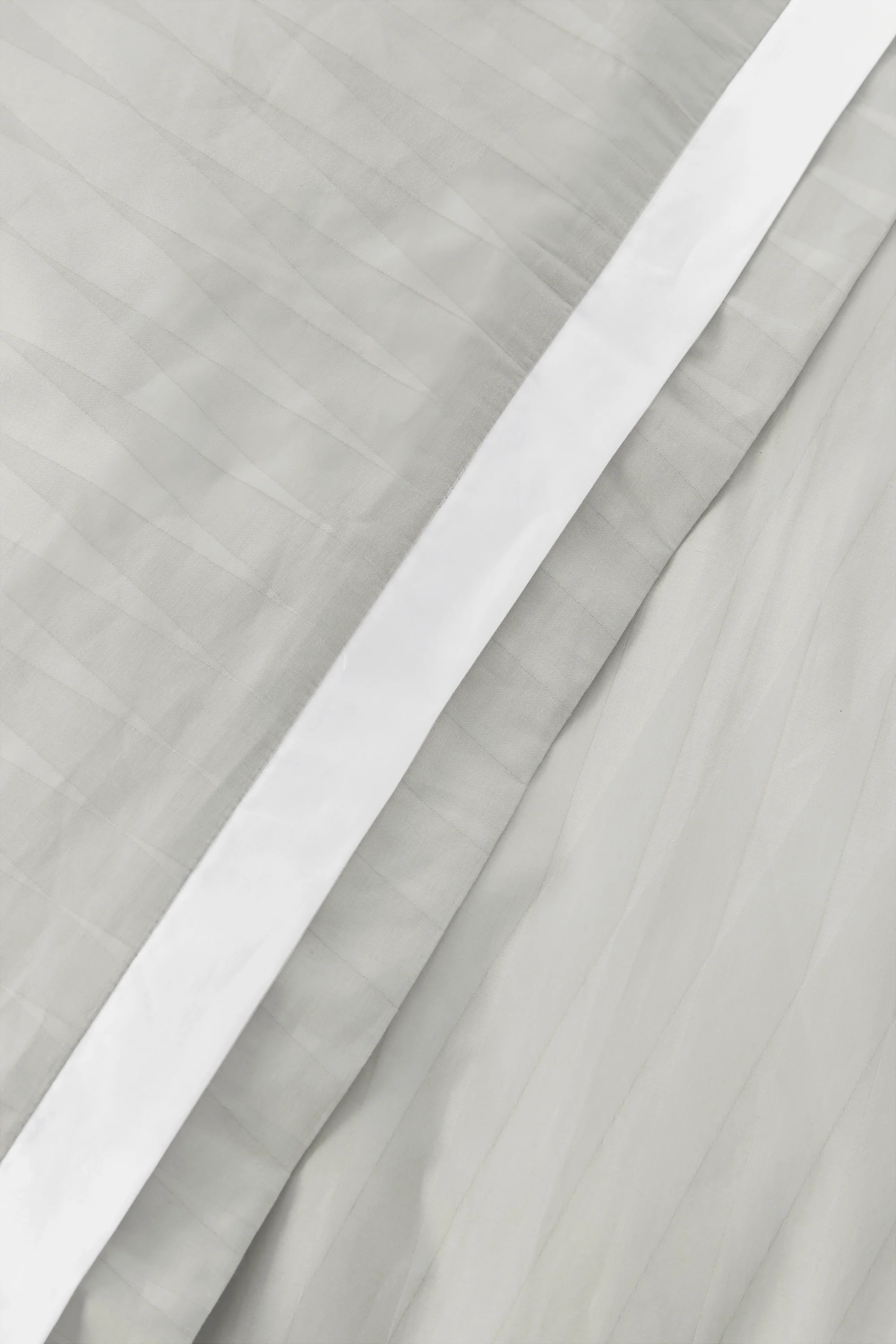 Jacquard Organic Cotton Duvet Cover - Sterling Silver - Image 3