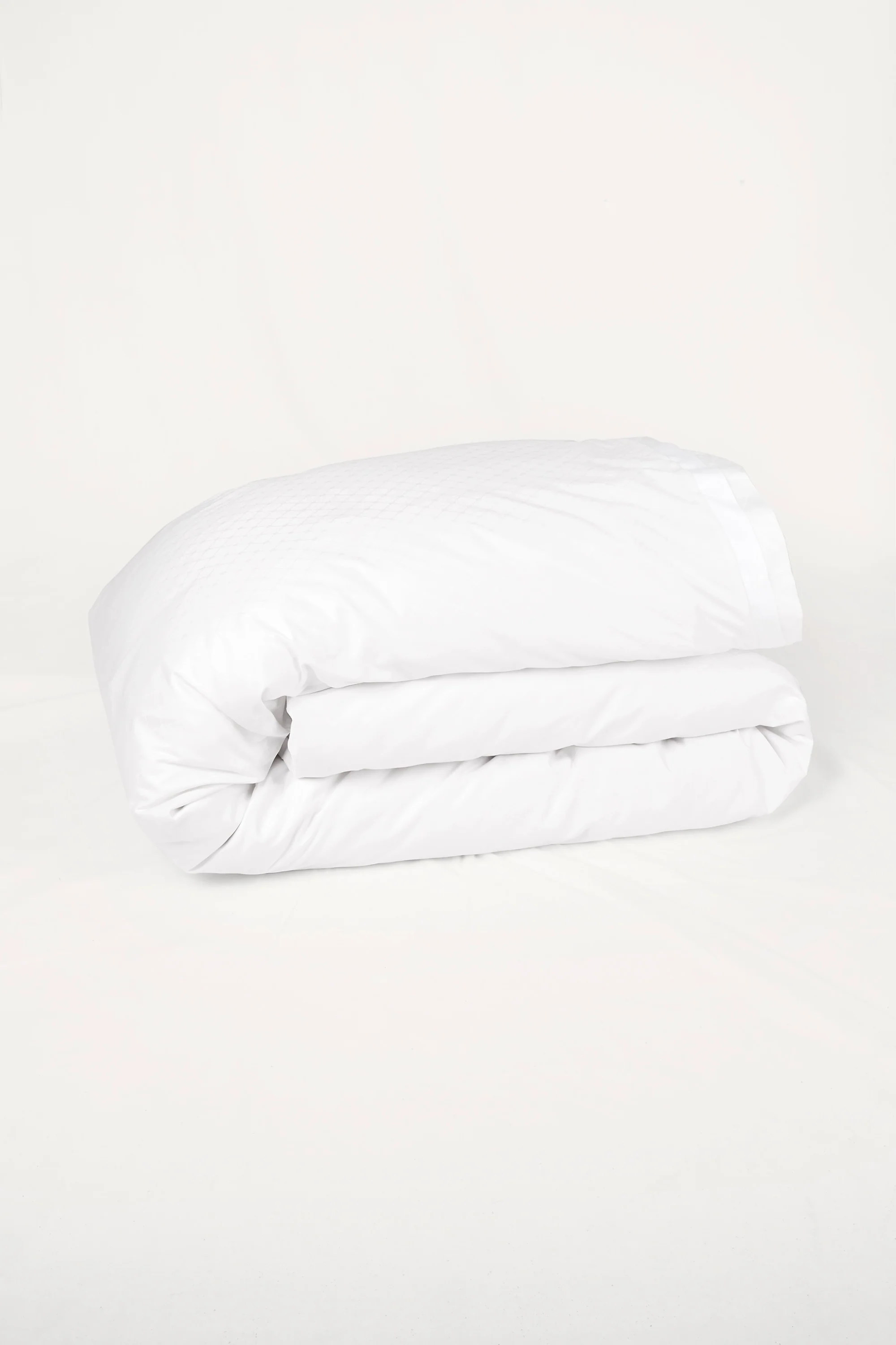 Jacquard Organic Cotton Duvet Cover - Classic White - Image 2
