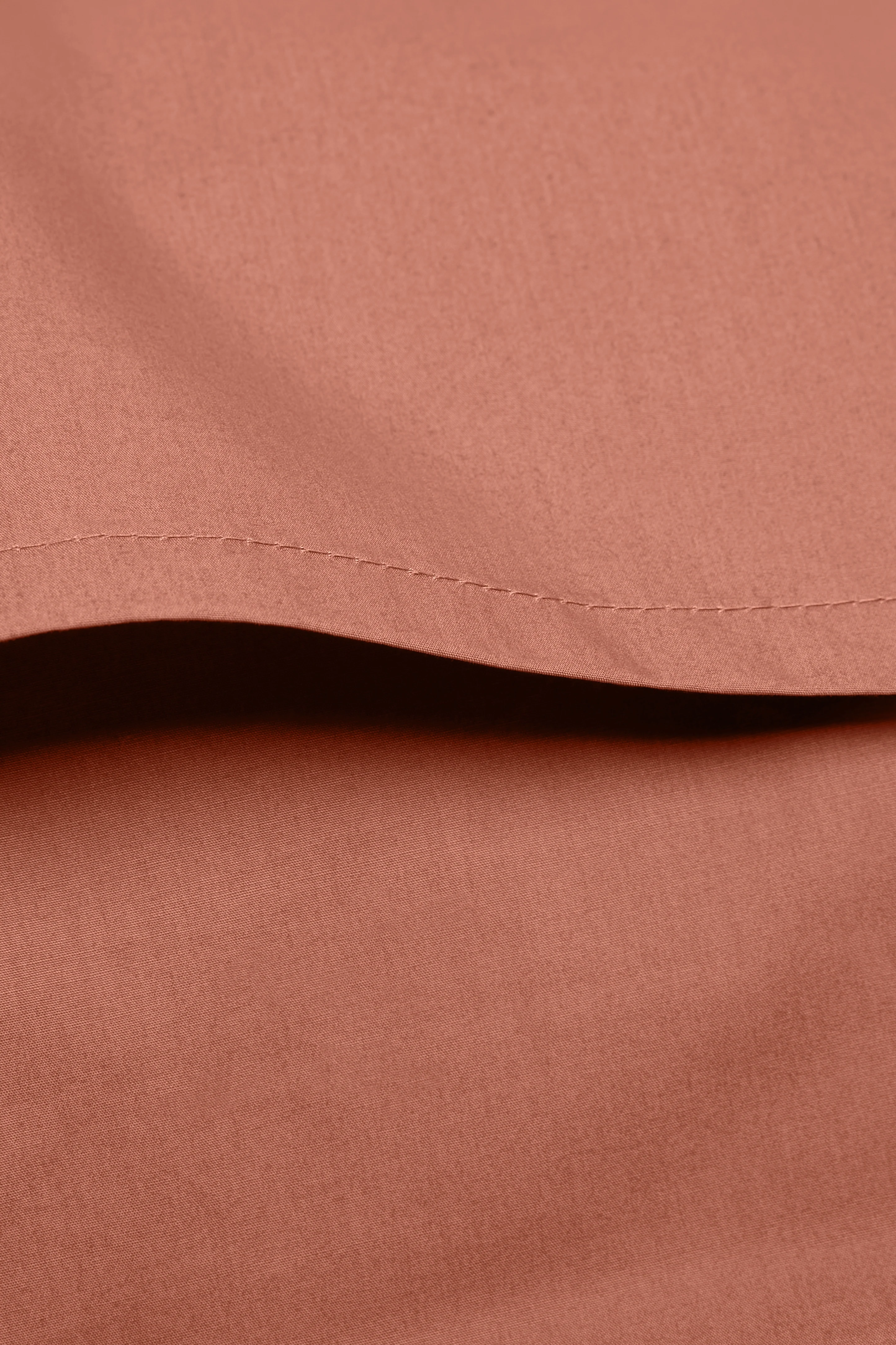 Percale Organic Cotton Pillowcases - Bark Red - Image 2