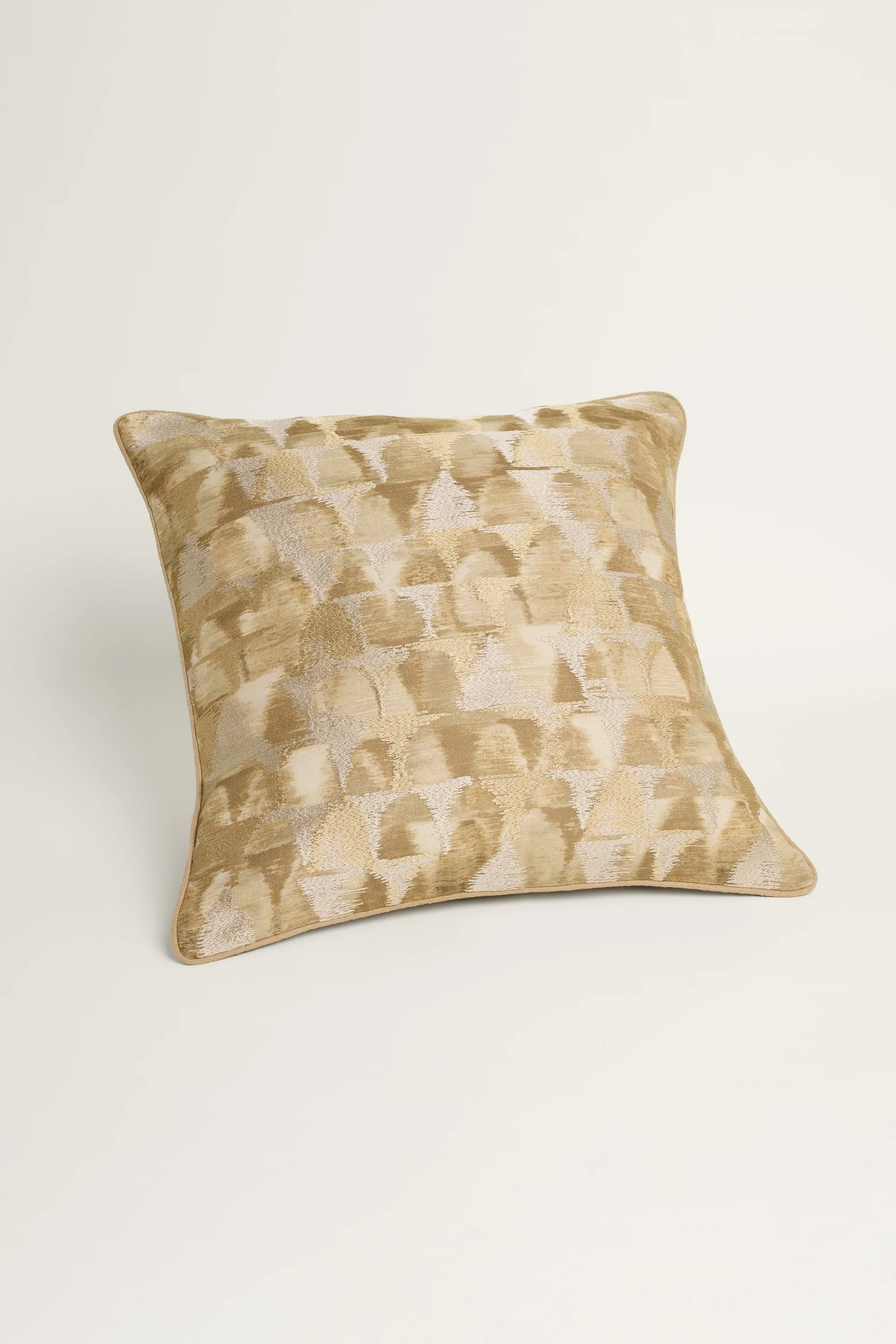 Qila Cushion Cover - Light Neutral