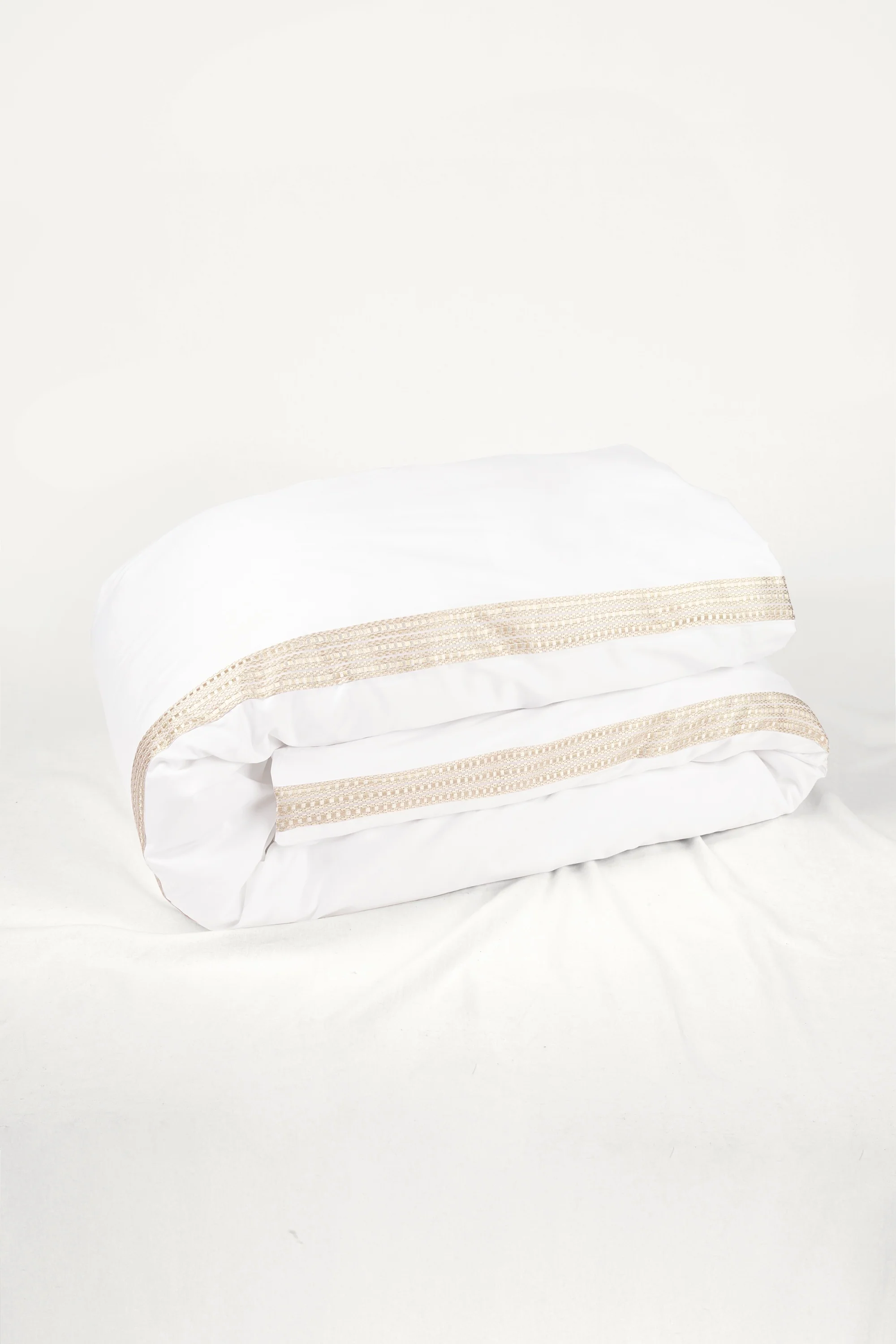 Raha Embroidered Duvet Cover - Classic White & Gold - Image 2