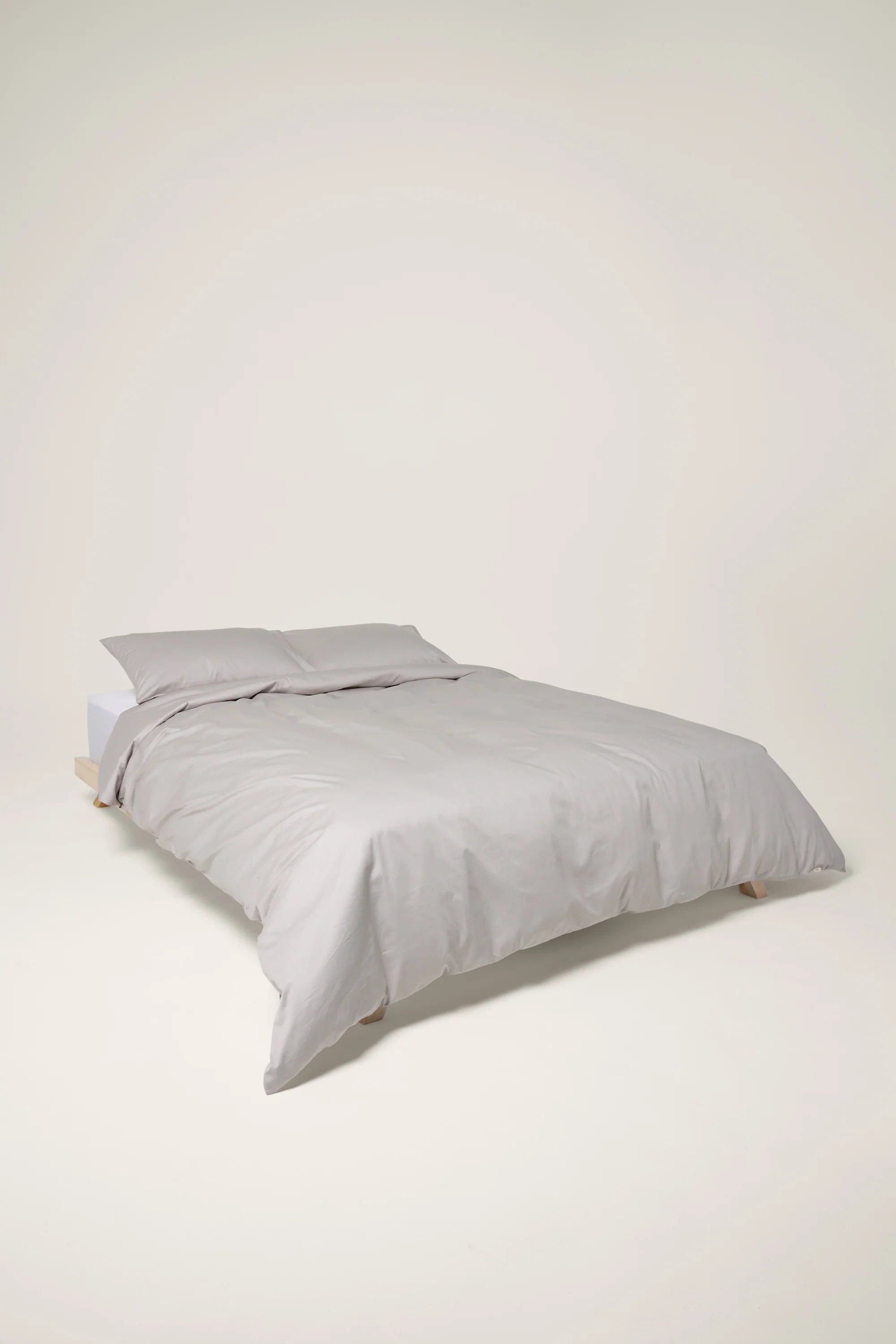 Sateen Organic Cotton Duvet Cover - Equinox Silver - Image 3